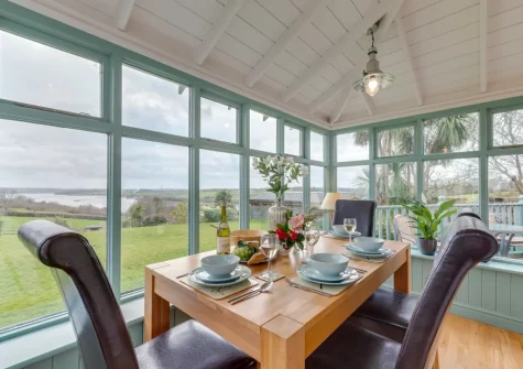 The dining room at Tanglewood Cottage, Bere Alston