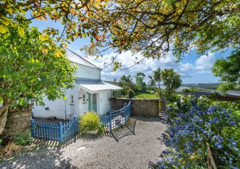 Tanglewood Cottage, a semi-detached cottage is set in a small hamlet down a quiet country lane
