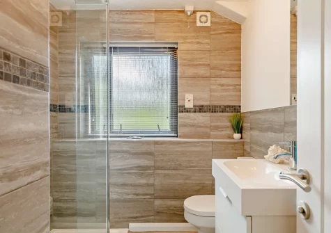 bedroom #1 en-suite shower room at Tarka Sands, Instow