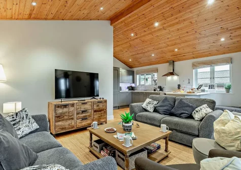 The living area at Tawny Owl, Winnard's Perch