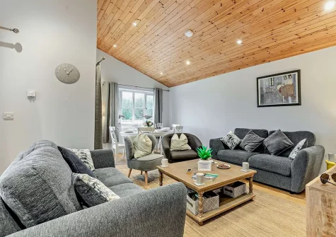The living area at Tawny Owl, Winnard's Perch