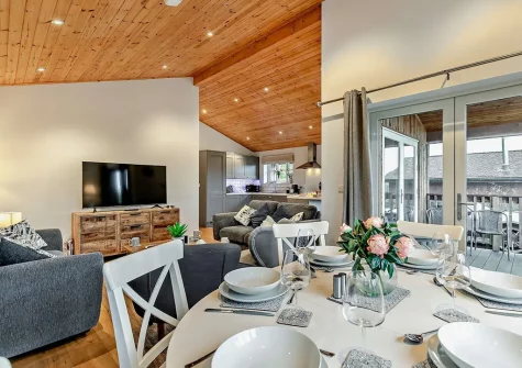 The dining area at Tawny Owl, Winnard's Perch