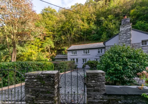 The Ancient Cottage is a gorgeous stone cottage nestled in the scenic Looe Valley