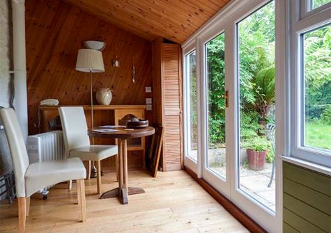The conservatory / dining area room at The Ark Cottage, St Blazey