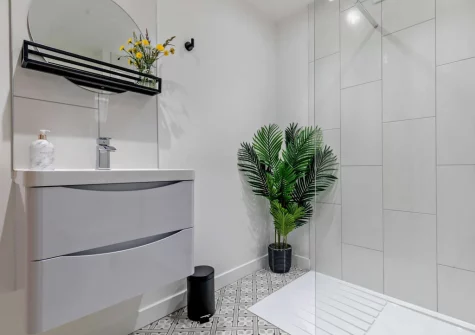 The shower room at The Barn at Manor Meadows, Radnor