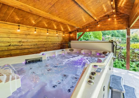 The hot tub at The Barton, Martinhoe