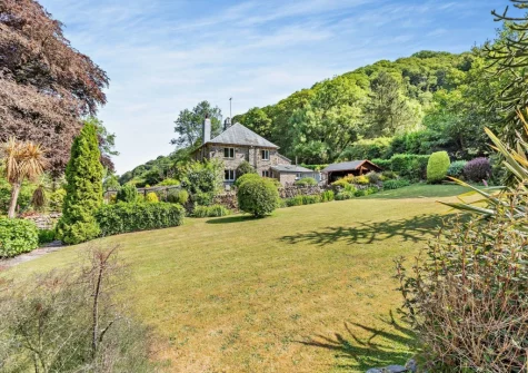 The beautifully manicured garden at The Barton, Martinhoe