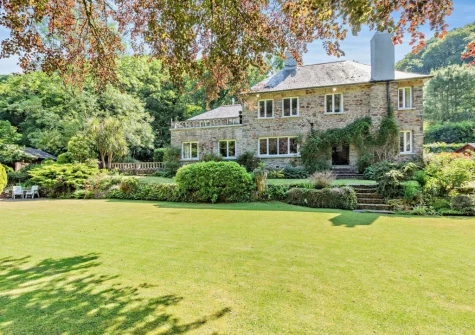 The Barton is a stunning country retreat nestled in the picturesque Heddon Valley