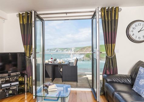 The living area at The Bay, Bigbury-on-Sea