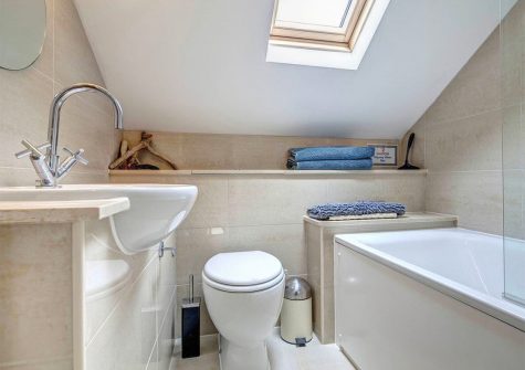 The bathroom at The Bay, Bigbury-on-Sea