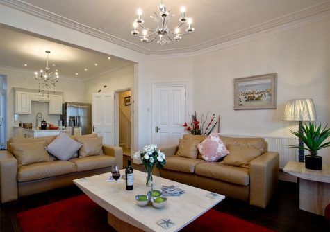 The living area at The Beacon at Harbour Lights, Brixham