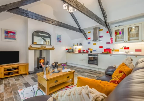 The living area & kitchen at The Bearoak Shippon, Michaelstow
