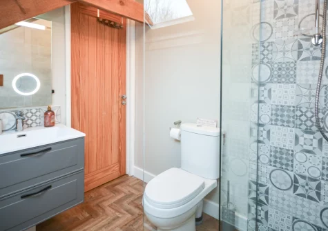 The first floor shower room at The Big Barn at Well Cottage, Jacobstow