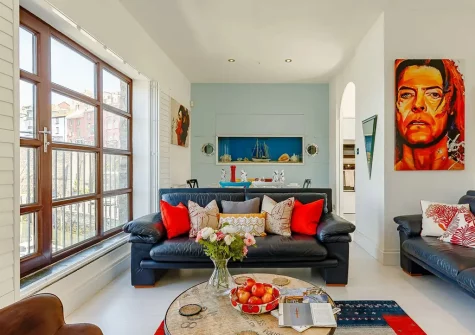 The living area at The Boat Yard, Brixham