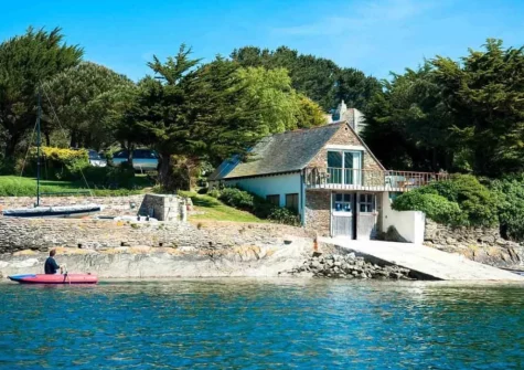 The Boathouse is superbly located for those wanting to get out on the water