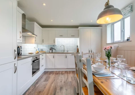 The kitchen & dining area at The Bolt Hole at Admiralty Court, Looe