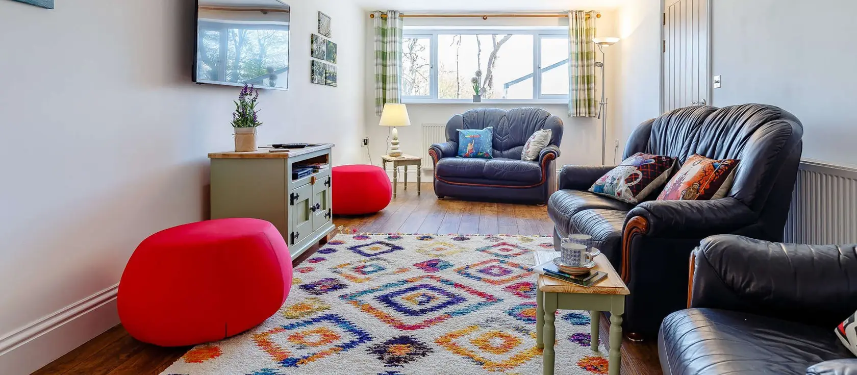 The Coach House at Kilbroney is a stunning converted home near Bude, featuring luxurious bedrooms, an enclosed garden, and countryside charm. Perfect for families seeking relaxation with easy access to North Cornwall's beaches and attractions.