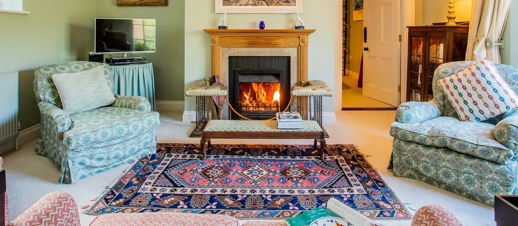 The Coach House, Ladock is a spacious four-bedroom countryside retreat with private enclosed gardens and cosy open fireplace. Perfectly positioned between Cornwall's coasts for exploring beautiful beaches and historic attractions.