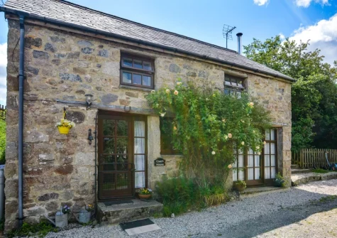 The Coach House is nestled within the owners 198-acres of farm, wood & pasture land with an abundance of wildlife all around