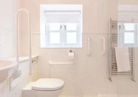 The shower room at The Corn Mill, Coombe