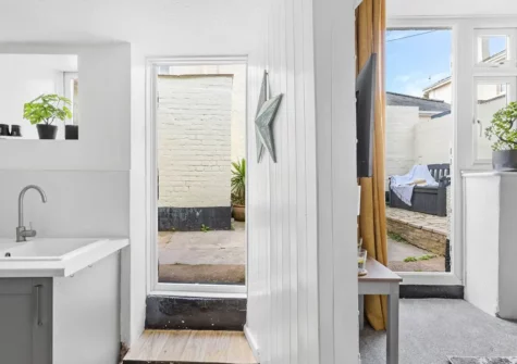 The kitchen at The Cottage, Budleigh Salterton