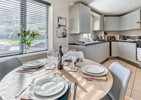 The kitchen & dining area at The Cove, Porthtowan