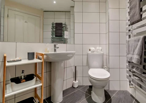 Bedroom #1 en-suite shower room at The Cove, Porthtowan