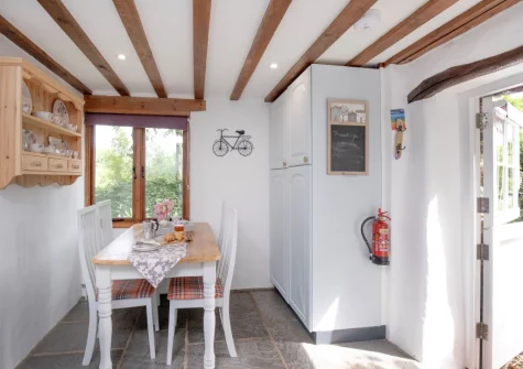 The kitchen & dining area at The Dairy Barn, Sutcombe