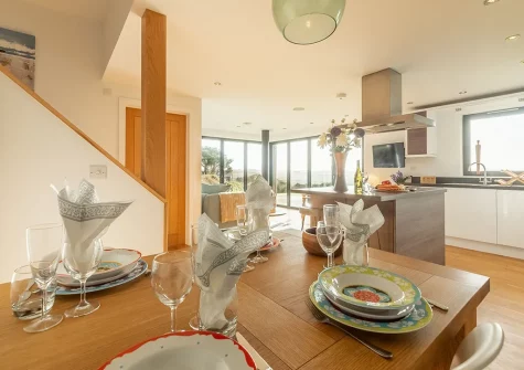 The dining area at The Deck House, Morcliff, Goonvrea