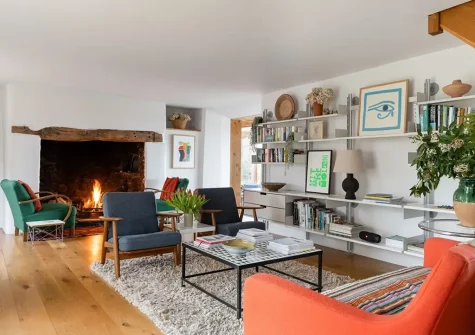 The living room at The Farmhouse, Venn Farm, Pancrasweek