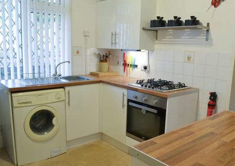 The kitchen at The Garden Flat, Moorings Apartments, Torquay