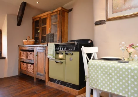 The kitchen & dining area at The Gate House, Stafford Barton, Dolton