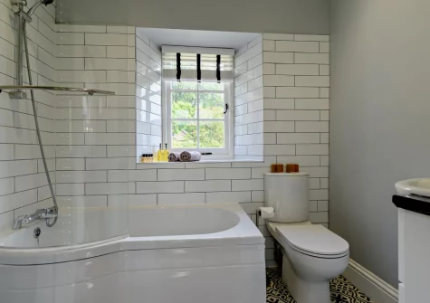 The bathroom at The Gatherings, Liskeard