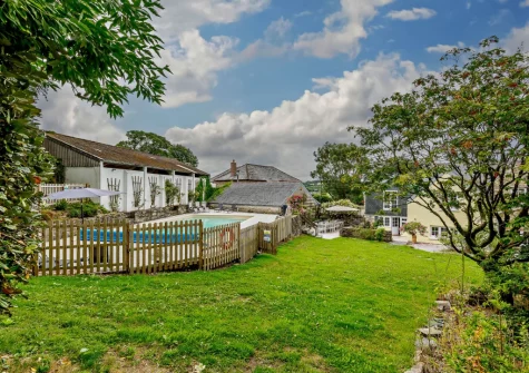 The beautifully manicured garden at The Gatherings, Liskeard