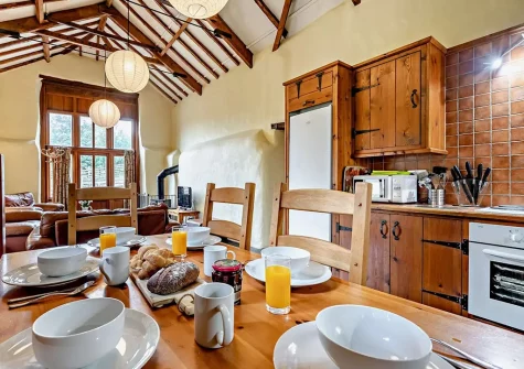 The kitchen & dining area at The Granary, Bittadon