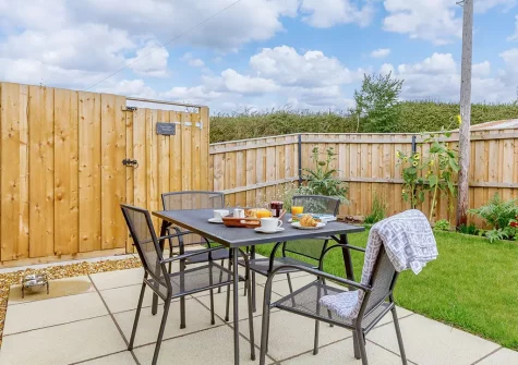 The patio & alfresco dining area at The Granary, Monkleigh