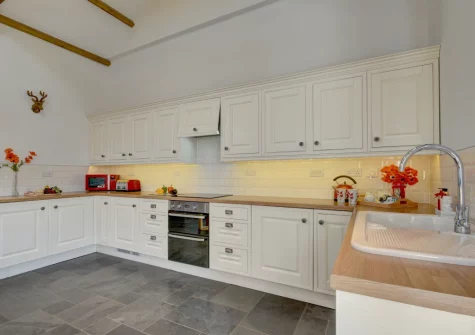 The kitchen at The Granary, Muddiford