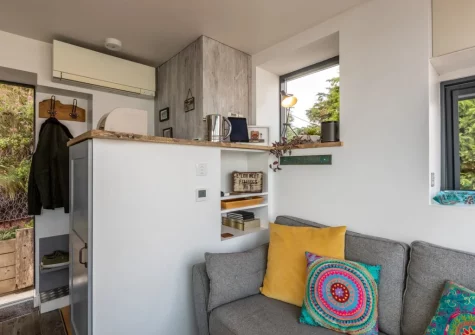 The sitting area at The Gun House, Shaldon