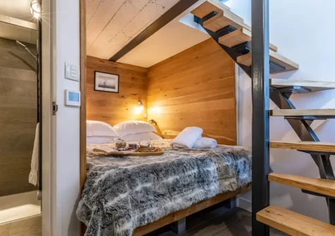 The king-size bedroom at The Gun House, Shaldon