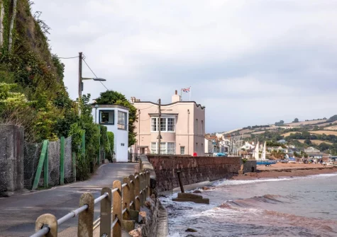 The Gun House, a former guard tower now provides a breath-taking retreat for couples during all seasons