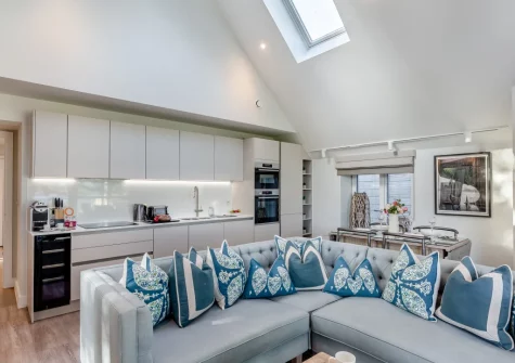 The living area, kitchen & dining area at The Harbour Loft, Padstow