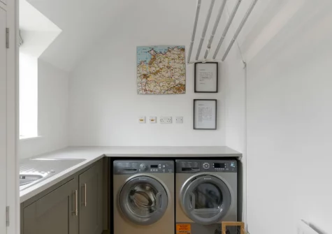 The utility room at The Hawthorns at Roserrow, Polzeath