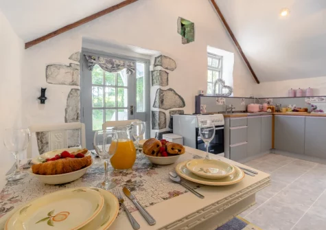 The kitchen & dining area at The Hayloft at Hembal Manor, St Austell