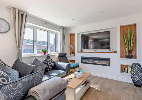 The living area at The Hive Retreat, Tytherleigh