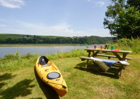 The Holt at Pillmouth Farm offers direct access onto the river for fishermen, kayakers & paddleboarders