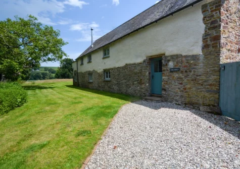 The Holt at Pillmouth Farm is a beautifully renovated barn situated in a tranquil & picturesque riverside location