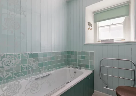 The bathroom at The Kellan, Mousehole