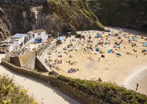 The Loggin is an ideal base for visiting Newquay's Great Western Beach and exploring everything the town has to offer