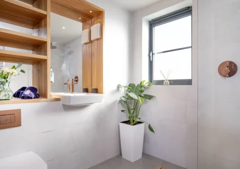 The shower room at The Lookout Tower, Beer