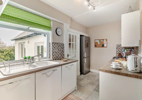The kitchen at The Lookout, Treen